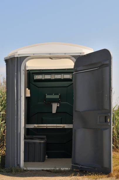 Best Affordable portable toilet rental  in Bear Creek, FL